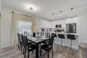 Dining - Family Vacation Home (Rotonda West)