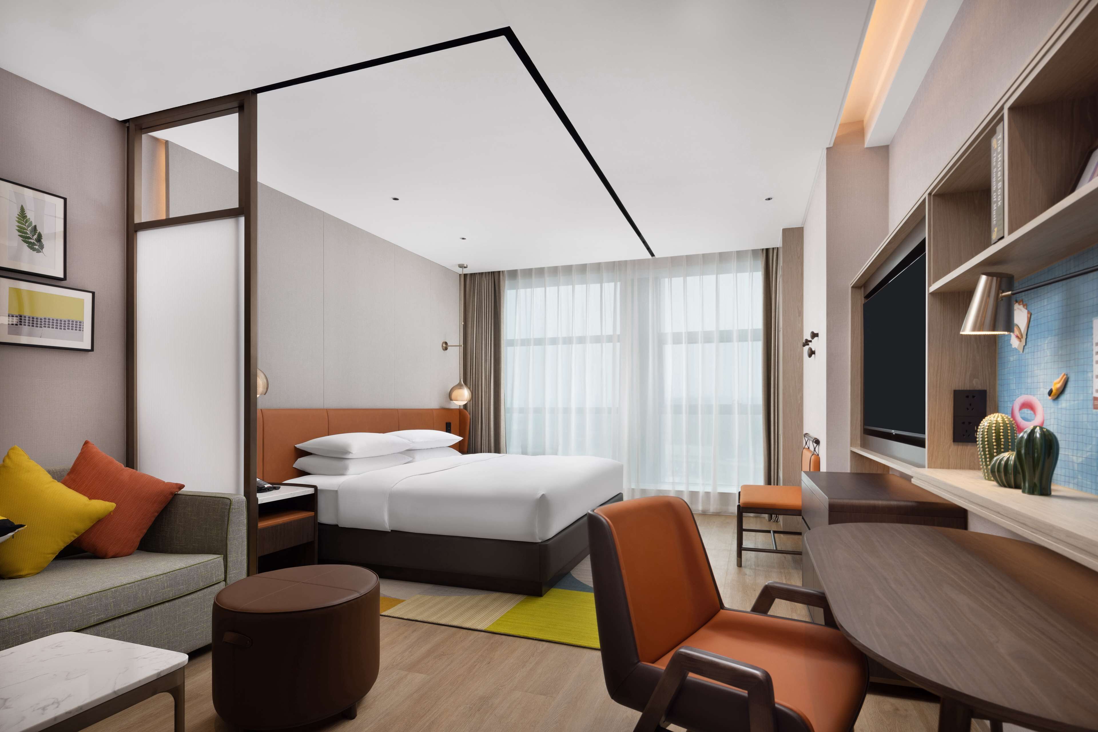 room | premium bedding, down duvets, select comfort beds, minibar