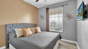 3 Schlafzimmer, Bügeleisen/Bügelbrett, kostenloses Internet, Bettwäsche