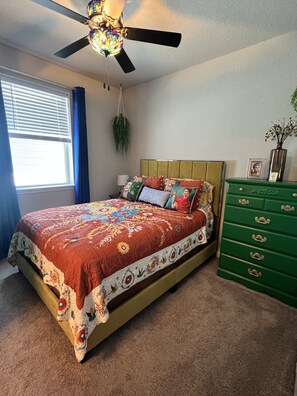 2 bedrooms, iron/ironing board, free WiFi, bed sheets
