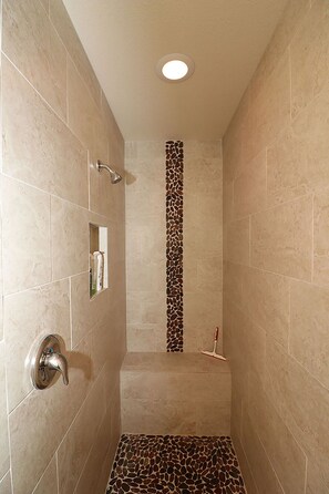 Hair dryer, towels - Luxury Contemporary Style House on Charlotte Harbor Area, Charlotte County House 5843 (Charlotte County)