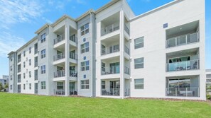 Exterior - 5 Star Condo on Orlando’s most Exclusive Storey Lake Resort, Orlando Condo 6160 (Orlando)