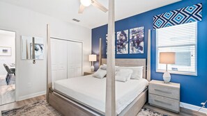 5 bedrooms, iron/ironing board, Internet, bed sheets