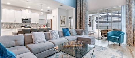 Televisión, videojuegos, futbolito