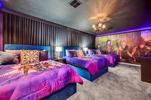 9 bedrooms, laptop workspace, iron/ironing board, bed sheets - Your Beautiful 5 Star Mansion Minutes From Disney on the Prestigious Storey Lake Resort, Orlando Mansion 6276 (Kissimmee)