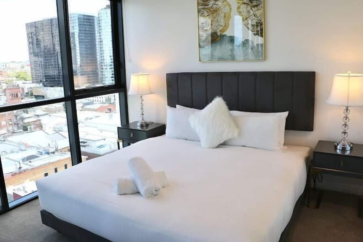 Desk, iron/ironing board, cribs/infant beds, rollaway beds