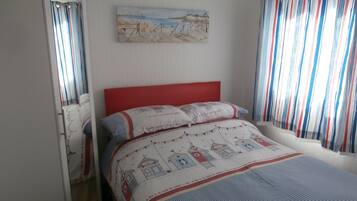 2 bedrooms, free WiFi, bed sheets