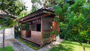 Ảnh chưa phân loại, 5 trong số 61 ảnh, nút