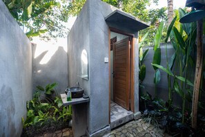 Bathroom - Kubu Kirana by Supala (Mas)