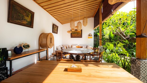 Ảnh chưa phân loại, 1 trong số 61 ảnh, nút