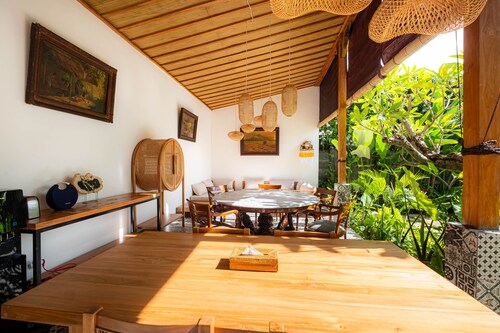 Kubu Kirana by Supala