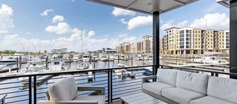 Hideaway @ The Cove Riverwalk Villas