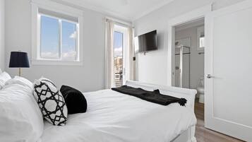 2 室のベッドルーム、デスク、アイロン / アイロン台、WiFi (無料)