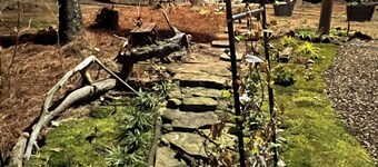 PRIME location - only 8min to town.