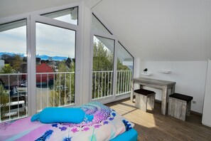 2 Schlafzimmer, Bügeleisen/Bügelbrett, kostenloses WLAN, Bettwäsche