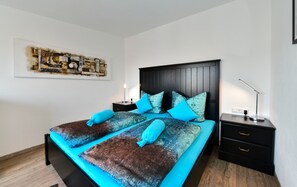 2 chambres, fer et planche à repasser, Wi-Fi gratuit, draps fournis