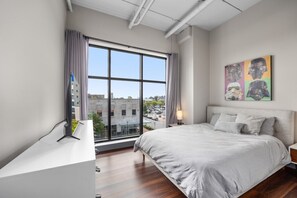 1 chambre, fer et planche Ă repasser, Wi-Fi, draps fournis