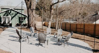 Van Winkle's Secret/Speakeasy (Hidden Room)