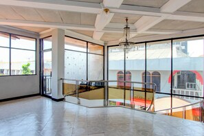 Lobby - OYO 3934 Hotel Istana (Pekalongan)