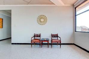 Lobby - OYO 3934 Hotel Istana (Pekalongan)