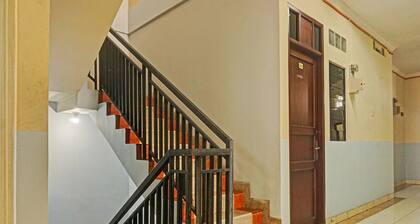 Hotel O J&b Rooms Tomang