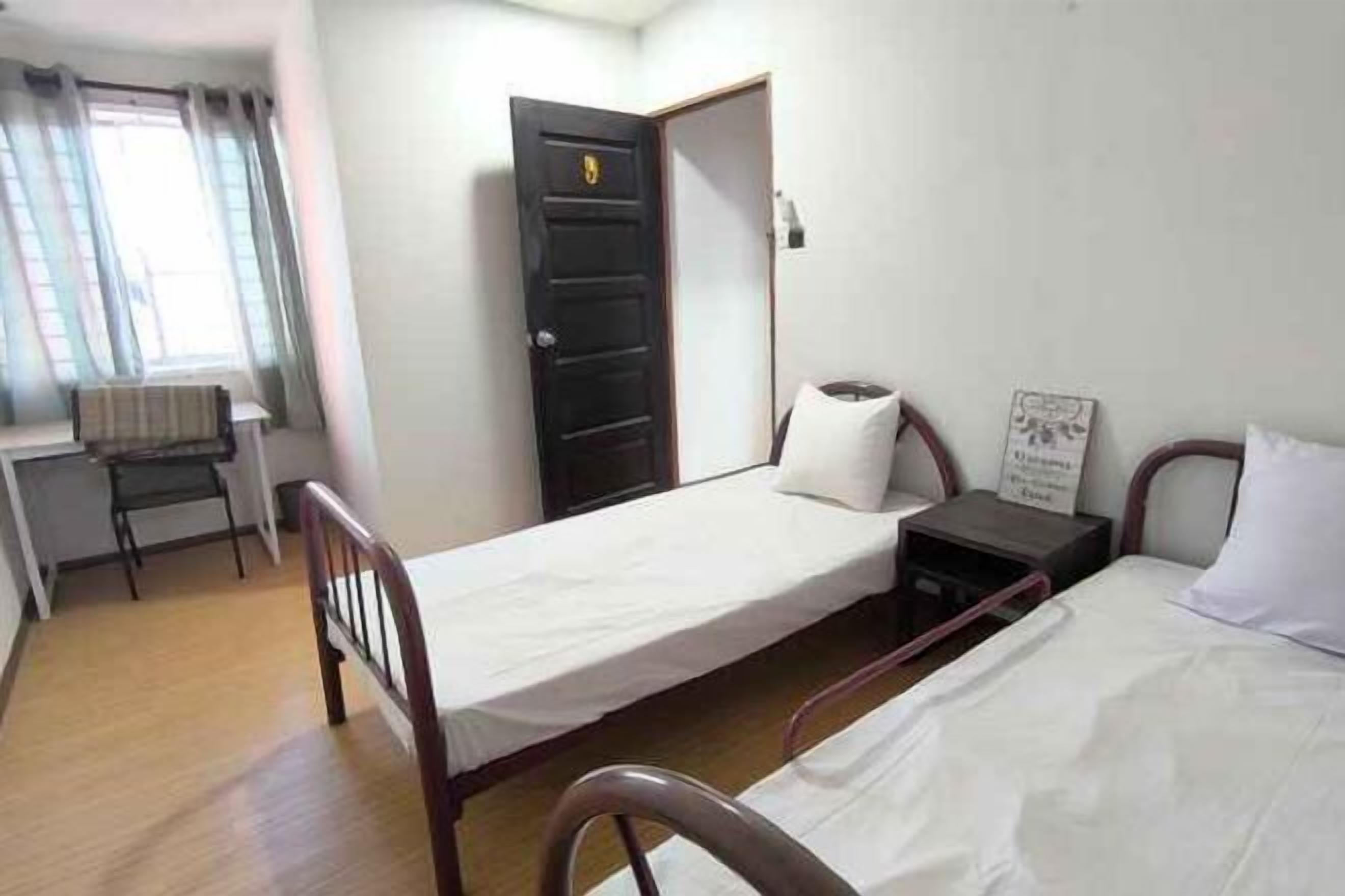 Chambres insonorisées, draps fournis