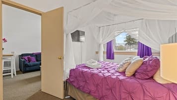 1 habitación, escritorio, tabla de planchar con plancha y wifi gratis