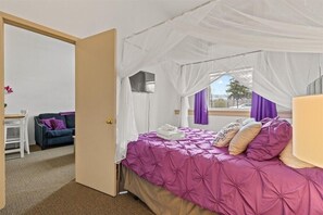 1 habitación, escritorio, tabla de planchar con plancha y wifi gratis 