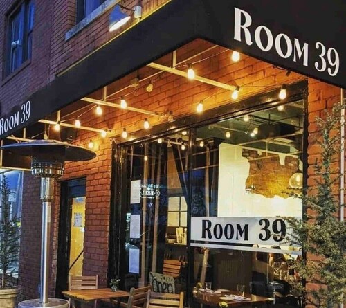 The Heart of Westport Suite - WALK to BBQ