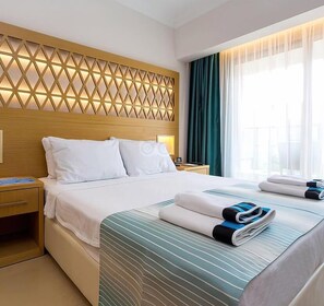 Minibar, in-room safe, soundproofing, free WiFi - Aurasia Design Hotel (Marmaris)