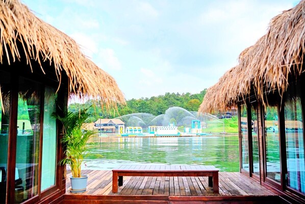 Maldives Water Park View Zone B | Terrace/patio