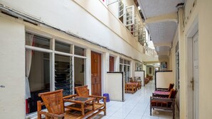 Imej tidak diklasifikasikan, 2 daripada 49, butang