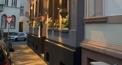 Chic Whg William 80m2 above Pub in Iserlohn City