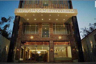 Hotel Shree Shyam International(Shree Shyam国际酒店)