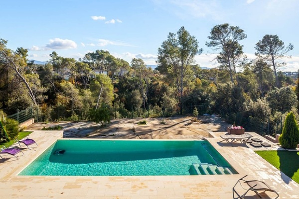 Holiday Home Swimming Pool