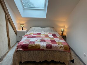 2 bedrooms, free WiFi, bed sheets