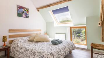 2 bedrooms, free WiFi
