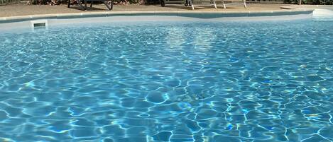 Utomhuspool