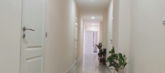 DOWNTOWN HOTEL
