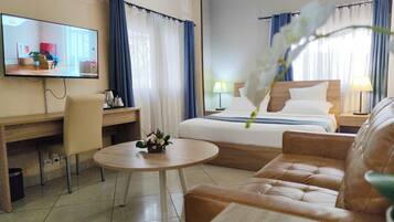 Habitación Premium | Ropa de cama de alta calidad y caja de seguridad en la habitación