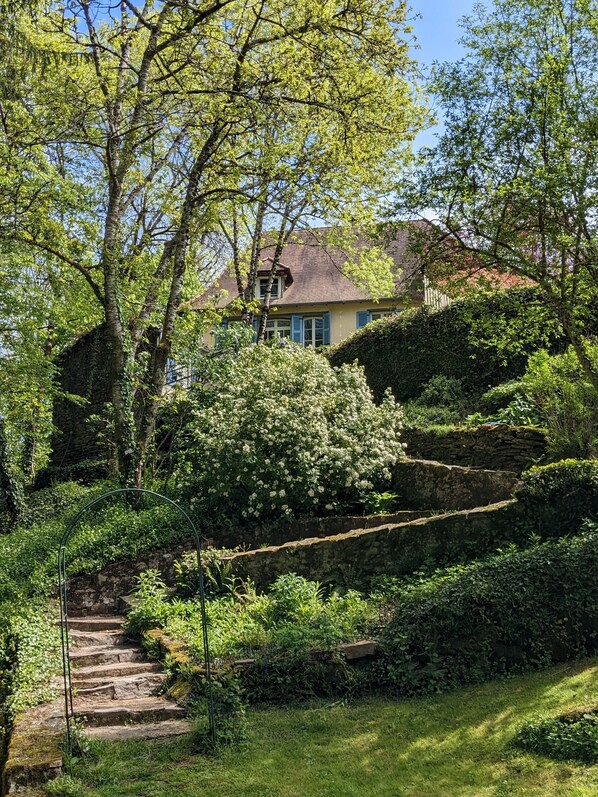 Garden - Sous le Chateau (Jumilhac-le-Grand)