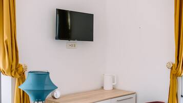 Premium Room | Desk, free WiFi, bed sheets