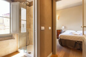Hair dryer, bidet, soap, shampoo - PENTHOUSE STROZZI (Firenze)