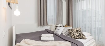 Cichej Łąki 8 | Apartment with Balcony | Parking