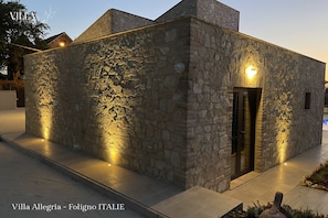 Exterior detail