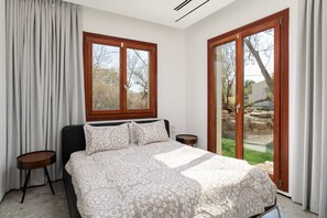 5 Schlafzimmer, Bügeleisen/Bügelbrett, kostenloses WLAN, Bettwäsche