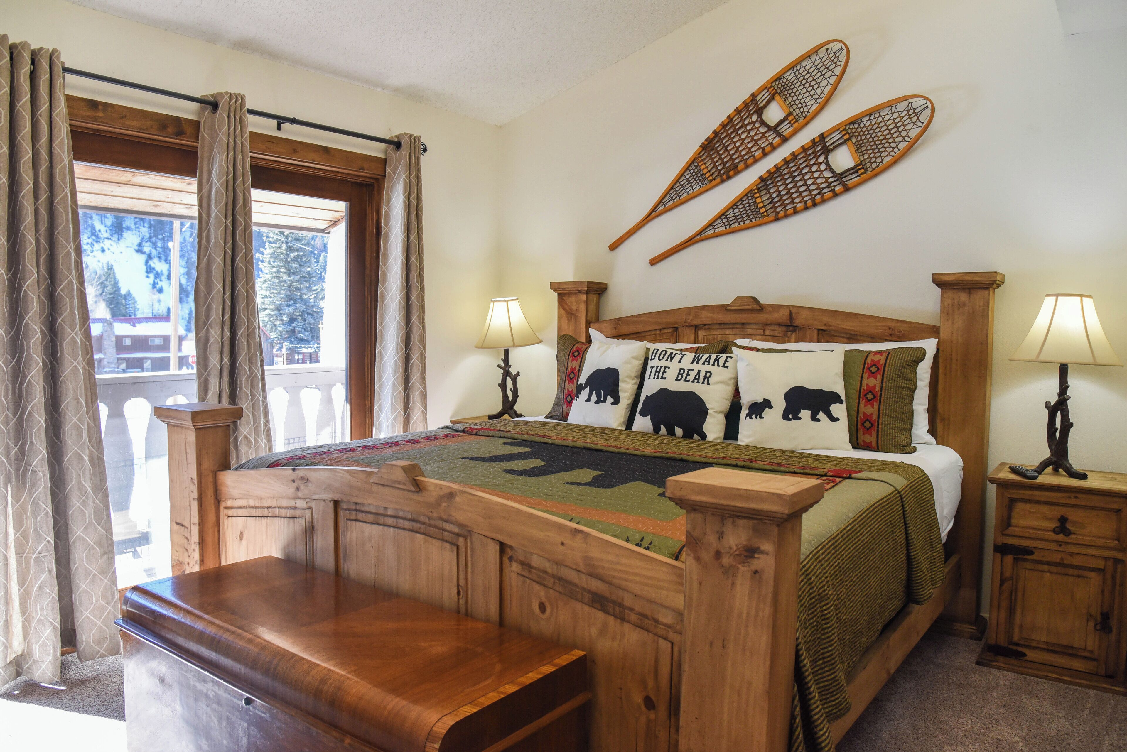 3 chambres, accès au Wi-Fi (inclus), literie fournie