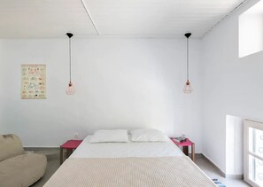 1 chambre, bureau, Wi-Fi, draps fournis