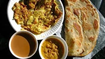 Daily continental breakfast (USD 200 per person)