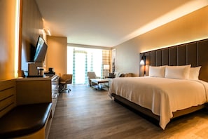 Signature King Suite